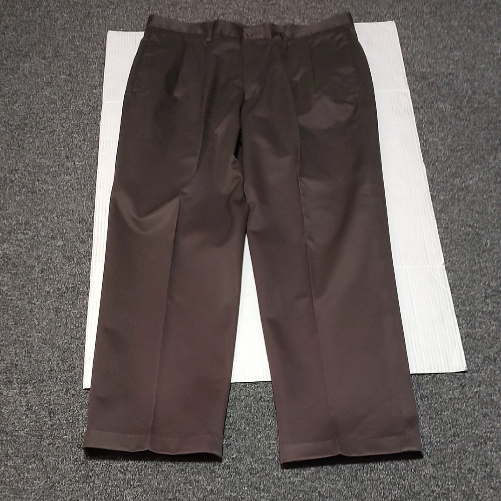Men's Brown Pants Pleated Front Cuffed Legs Size 40x32 Make An Offer